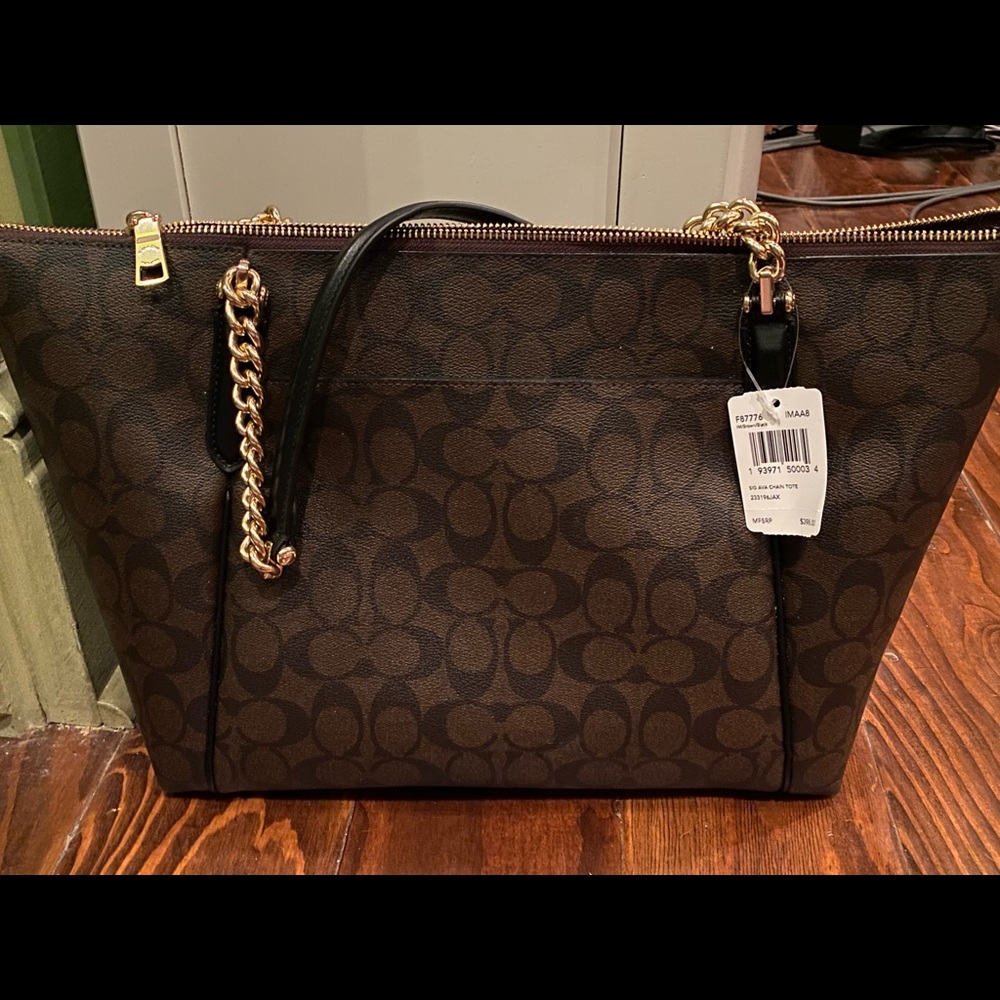 Coach purse - Picture 2 of 6